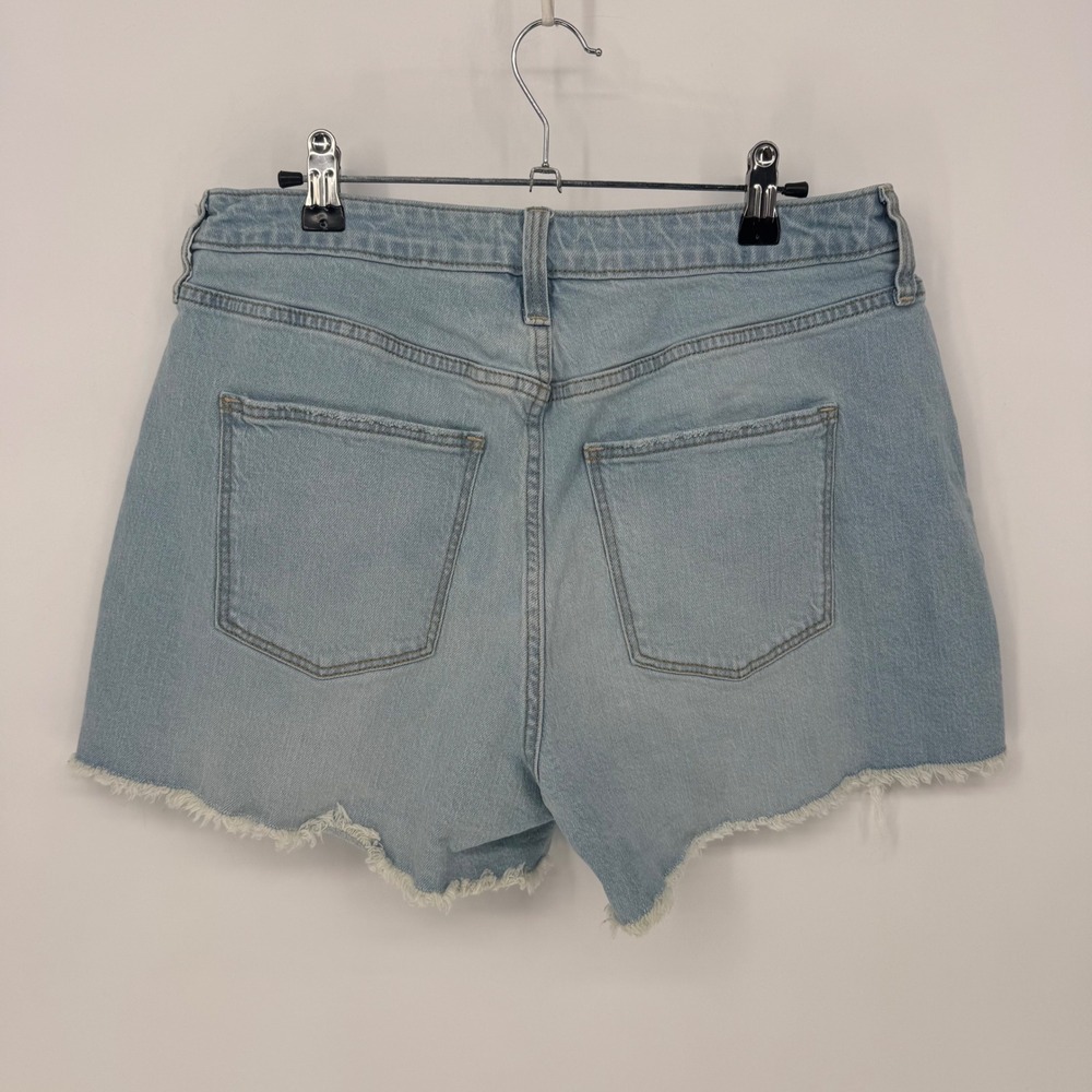 Universal Thread Curvy Highest Rise Shortie Shorts Light Wash Distressed 12R - Picture 3 of 5